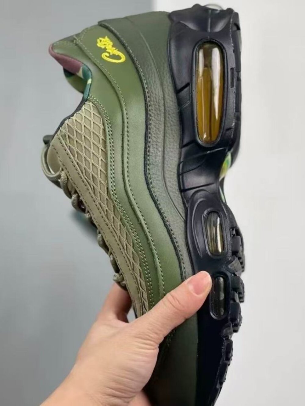 Air Cushion Running Sneakers Grey/Volt. Athletic sneakers featuring visible air - Picture 4 of 7